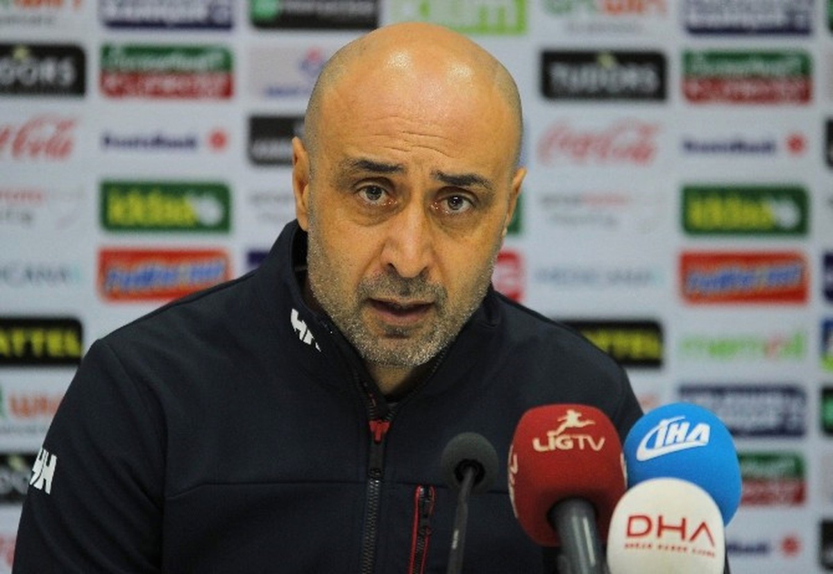 Akhisar Belediyespor-Kayserispor Soyunma Odaları