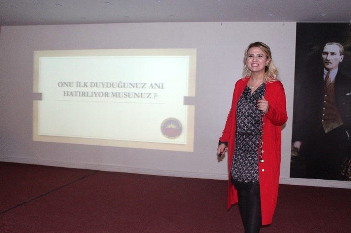 Anaokulu Öğrencilerinin Annelerine "21. Yüzyılda Anne Olmak"