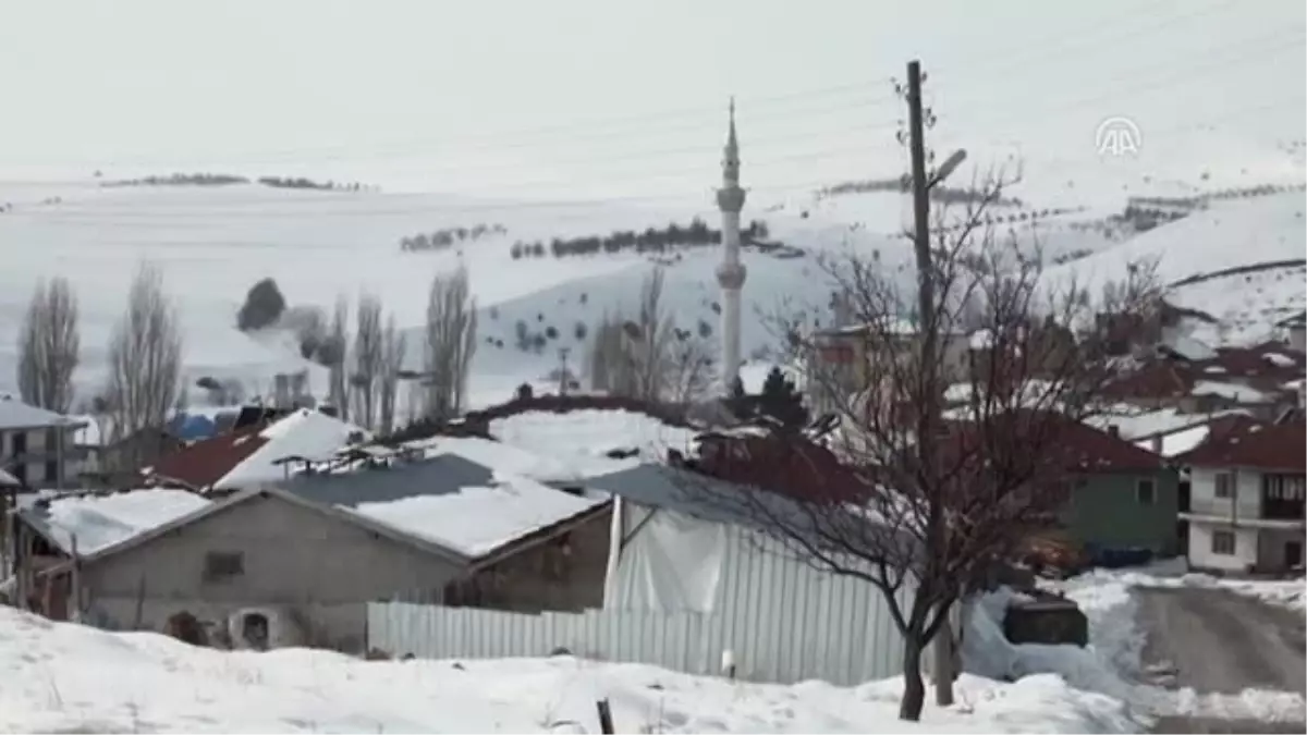 Annelerden" Sınırda Görevli Askerlere Turşu