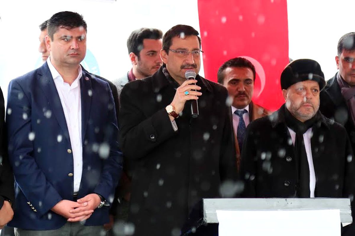 Cuma Programında Halep de Unutulmadı