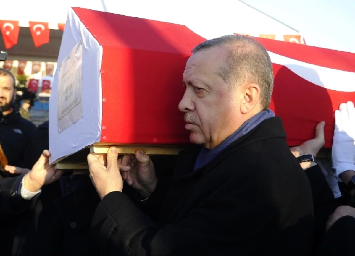 Dha İstanbul- Cumhurbaşkanı Erdoğan, Şehit Selim Topal\'ın Cenaze Törenine Katıldı (1)