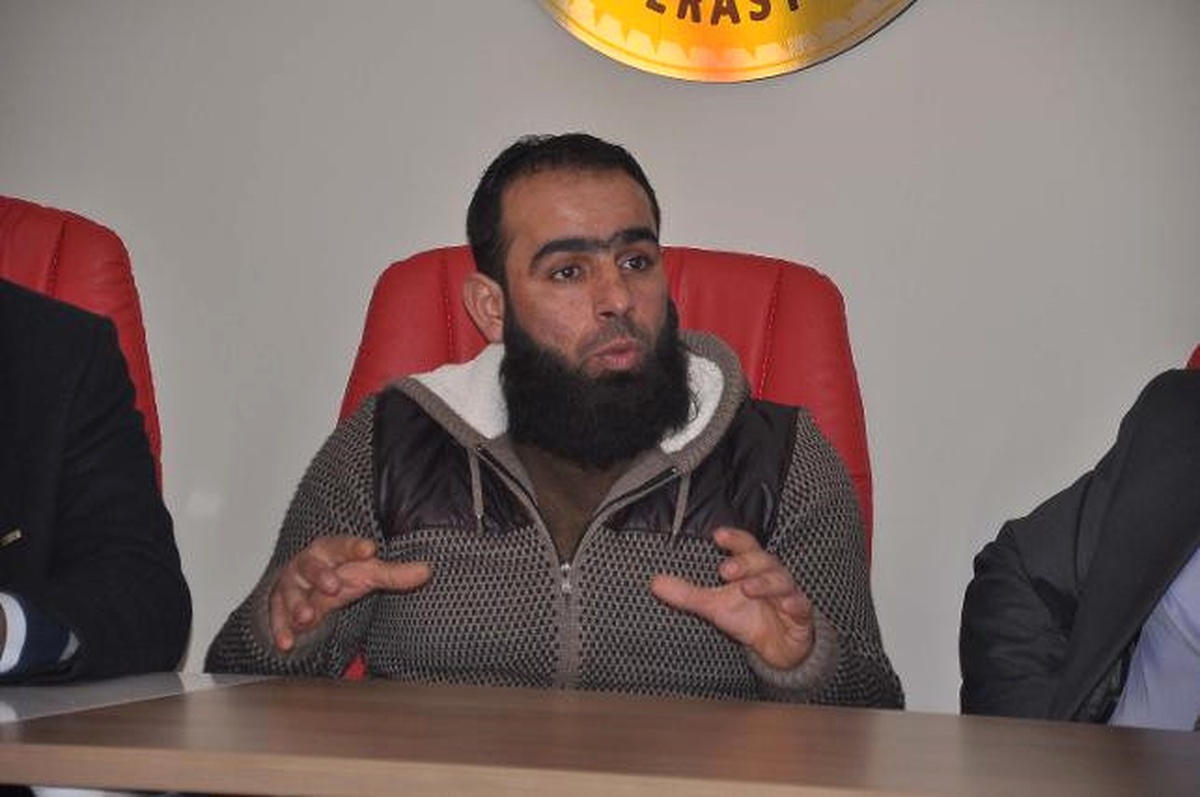 Dha Yurt - Türkmen Komutan: Türkiye 17-45 Yaş Arası Suriyelileri Sınır Dışı Etsin, Gelsinler...