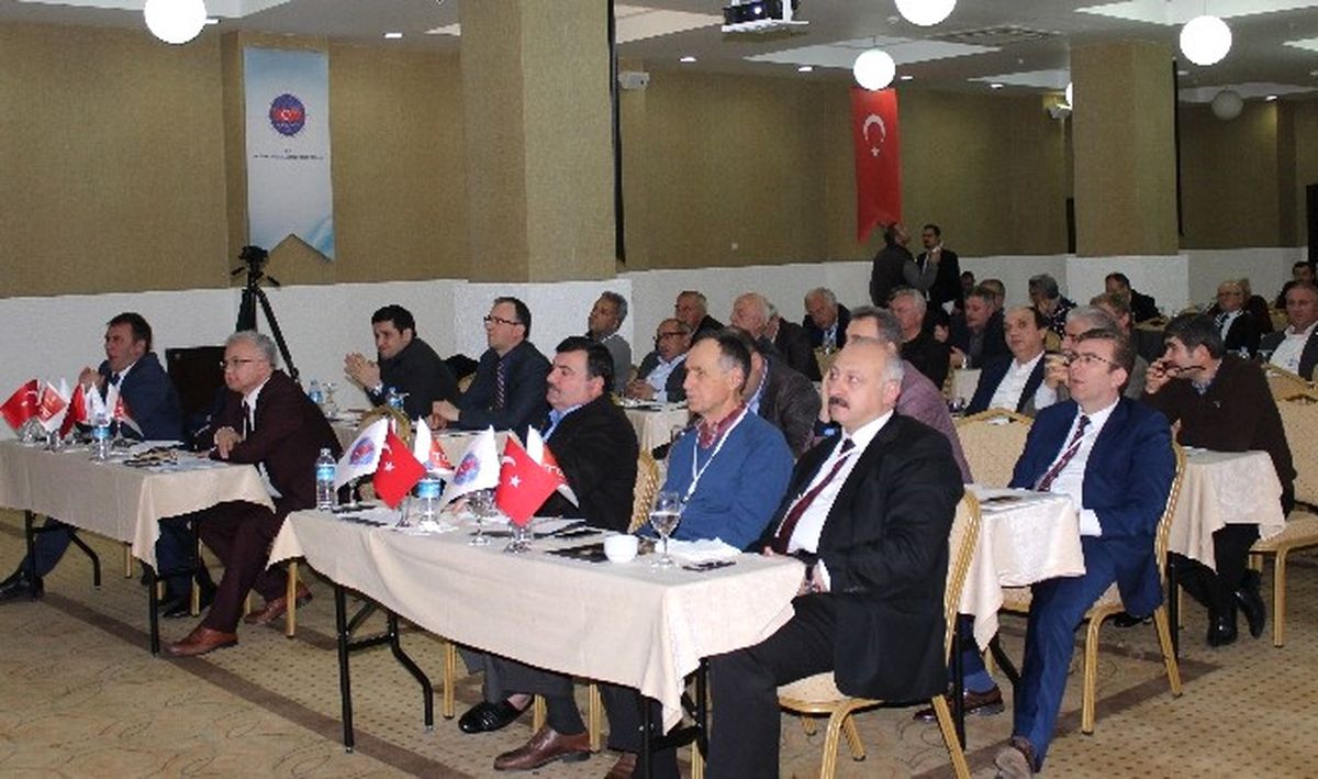 Doğu Karadeniz Belediyeler Birliği Toplantısı İkizdere\'de Yapılıyor