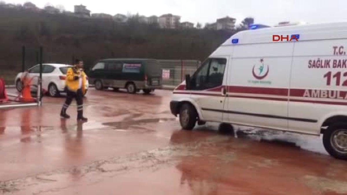 Düzce Minibüste Uyuşturucu Kullanan 3 Kişiye Gözaltı