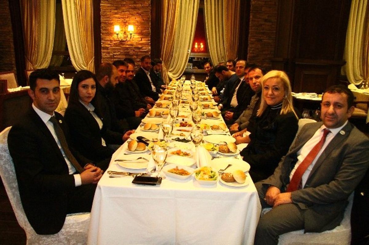 Elite World\'den Gazetecilere Anlamlı Gece