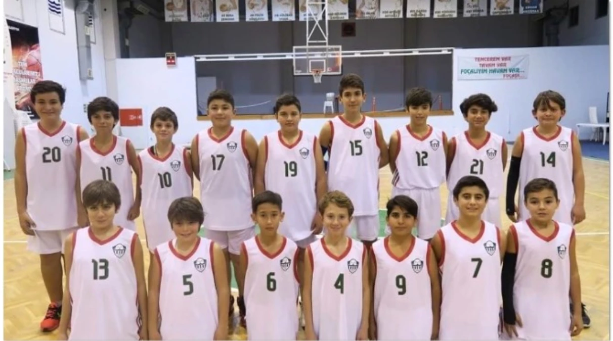 Foça U 13 Erkek Basketbol Takımı 1. Grupta Yarışacak