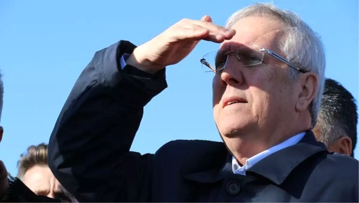 Ganalı Futbolcu: \'Fenerbahçe Keşke Beni İstese\'