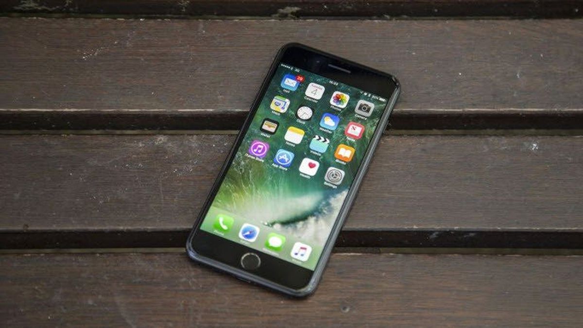 İphone 8\'i Beklerken, İphone X Sürprizi!