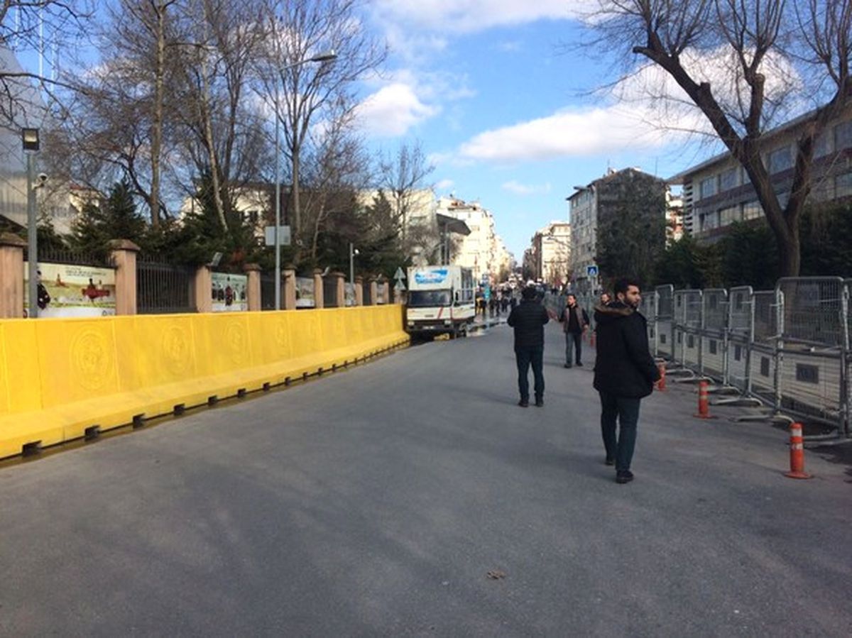 İstanbul Emniyet Müdürlüğü Çevresinde Silah Sesleri 4 (Aktüel Görüntüler)