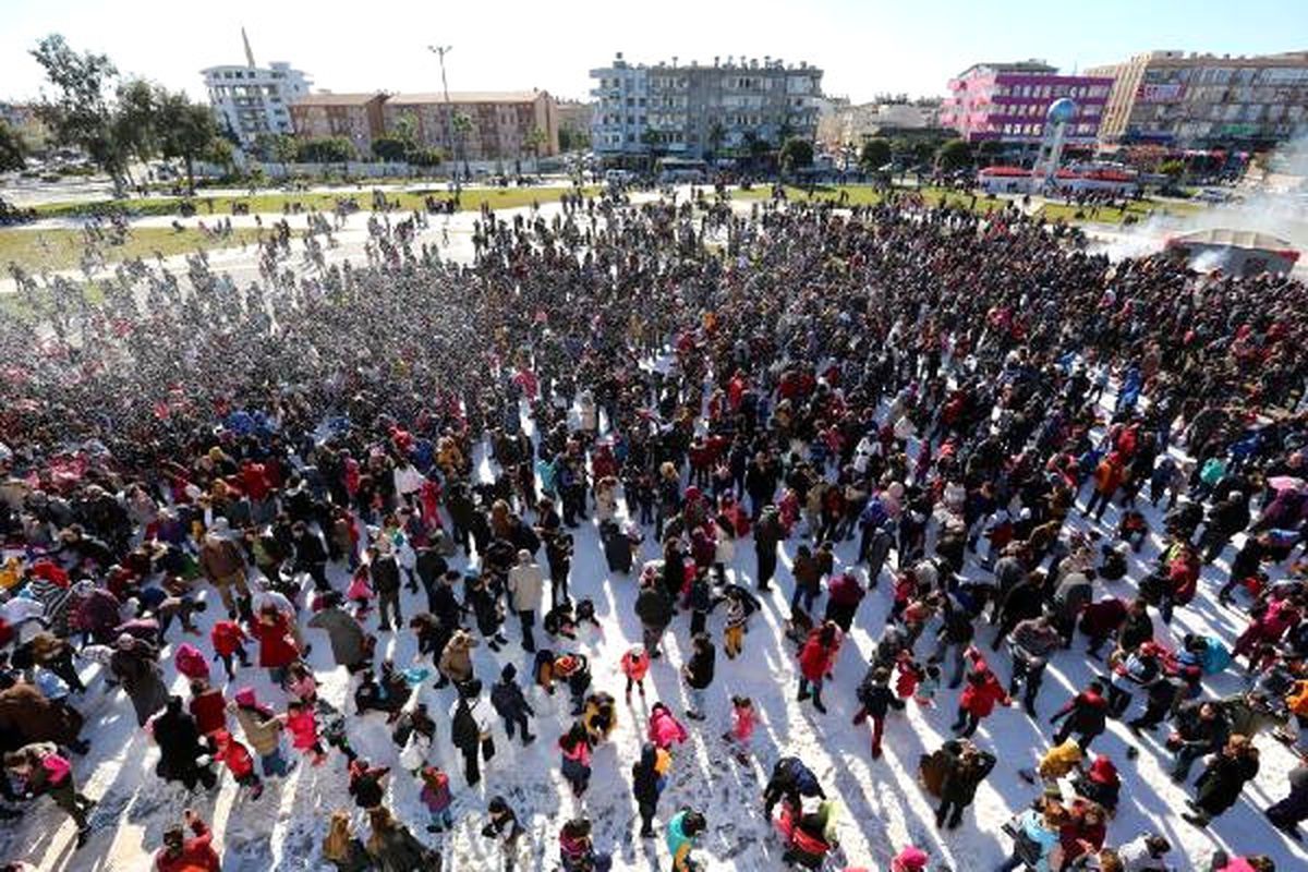 Manavgat\'ta Karlı Karne Şenliği
