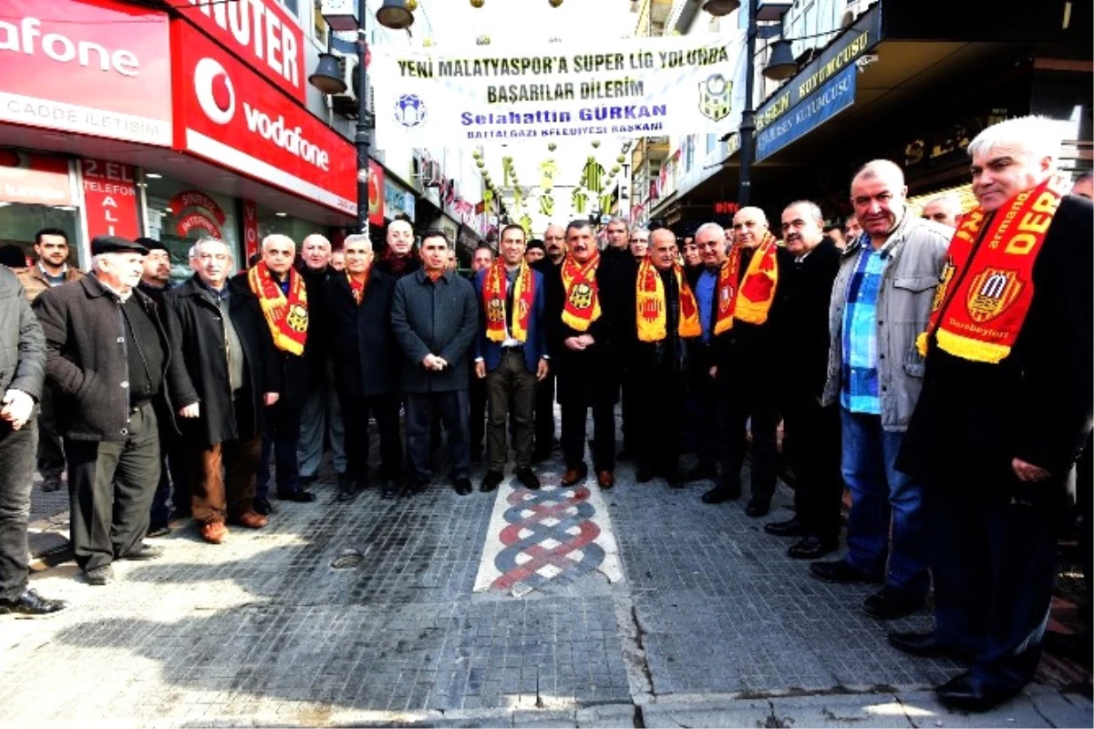 Yeni Malatyaspor Sokağı Açıldı