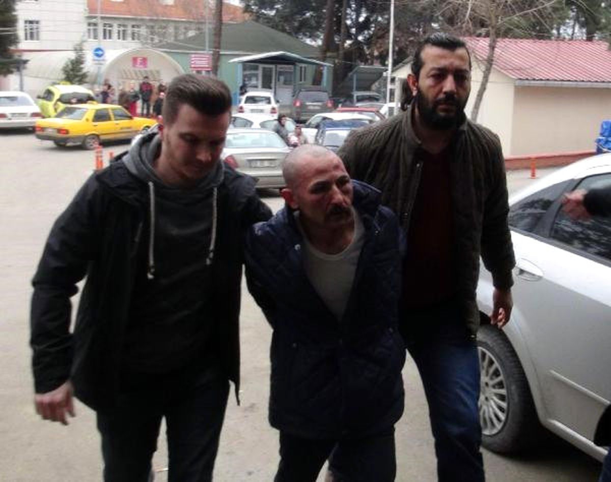 AK Parti ve Emniyet\'e Saldıran Terörist, Tekirdağ\'da Yakalandı (3)