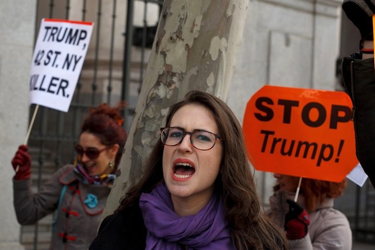 Dha Dış Haber - ABD\'li Kadınlardan Trump Protestosu