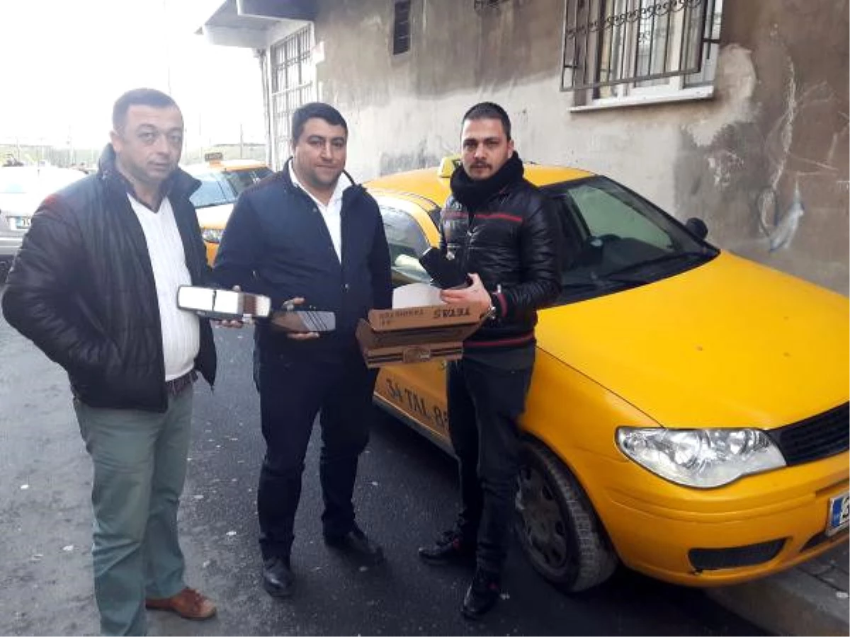 İstanbul\'da Taksilerde Yeni Dönem Başladı