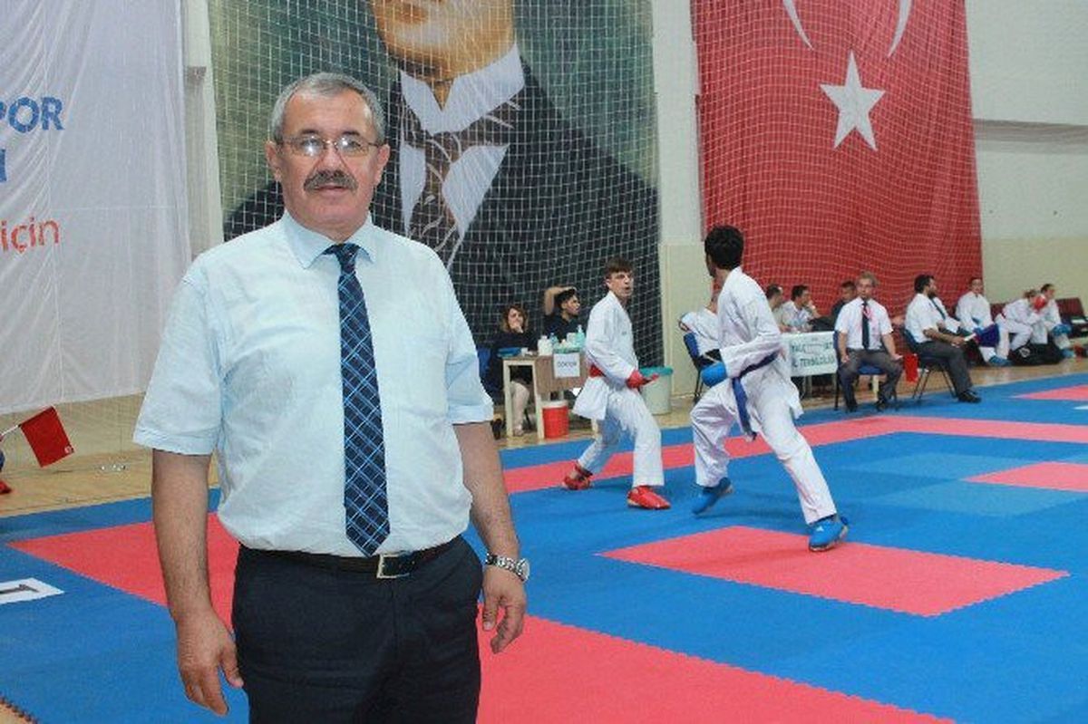 Karatede Hedef 300 Bin Lisanslı Sporcu