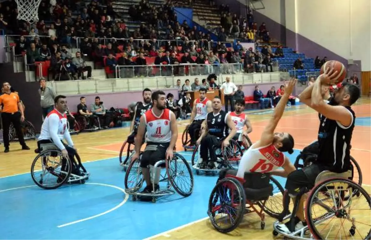 Kardemir Karabükspor-Beşiktaş Rmk Marine: 65-70