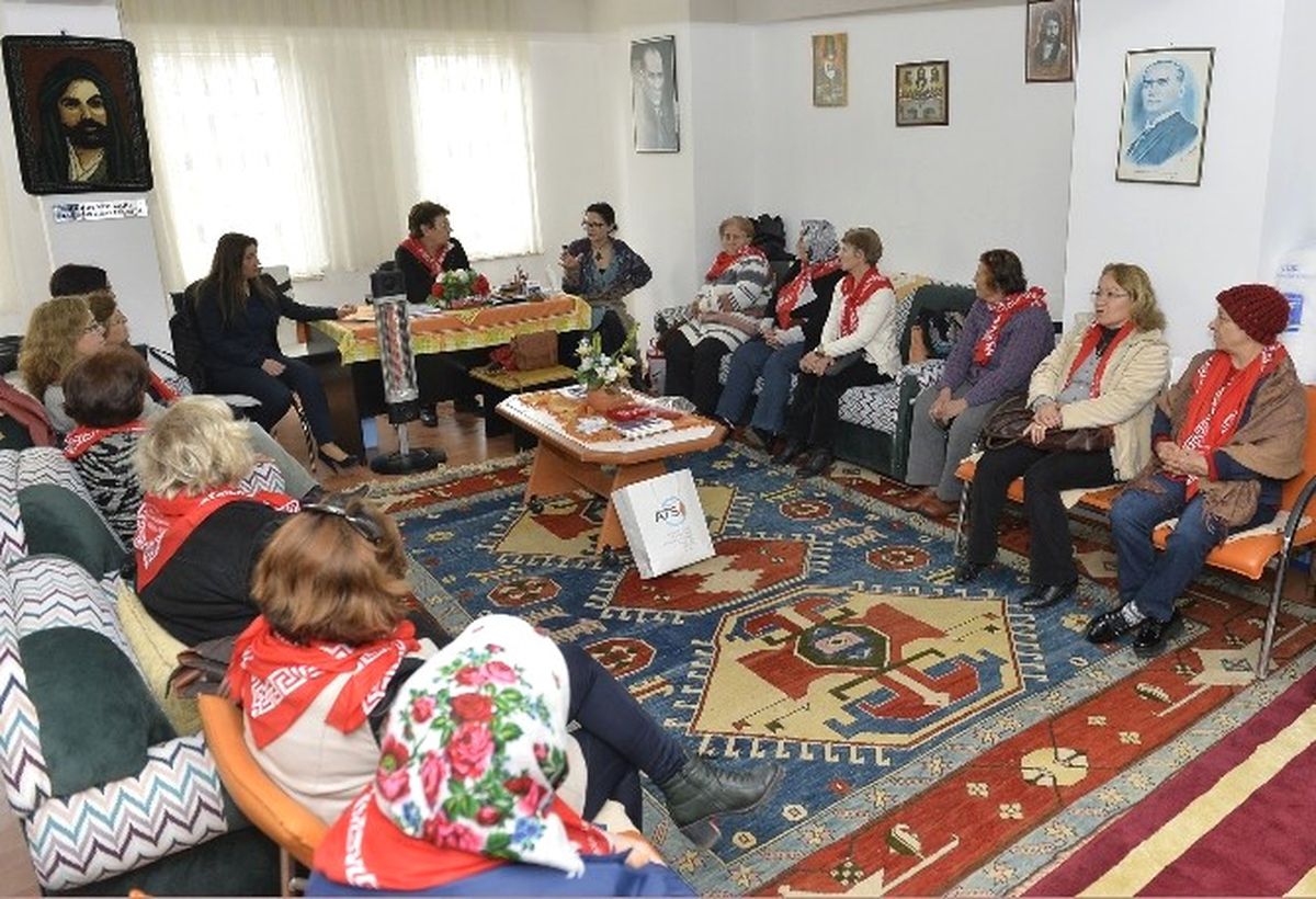 Muratpaşa\'da \'Alyazma\' Eğitimleri Devam Ediyor