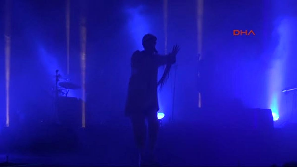 Oscar And The Wolf, Istanbul\'daki Hayranlarını Büyüledi