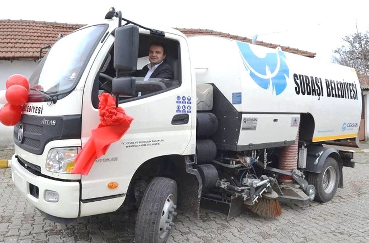 Subaşı\'na Yeni Yol Temizleme Aracı