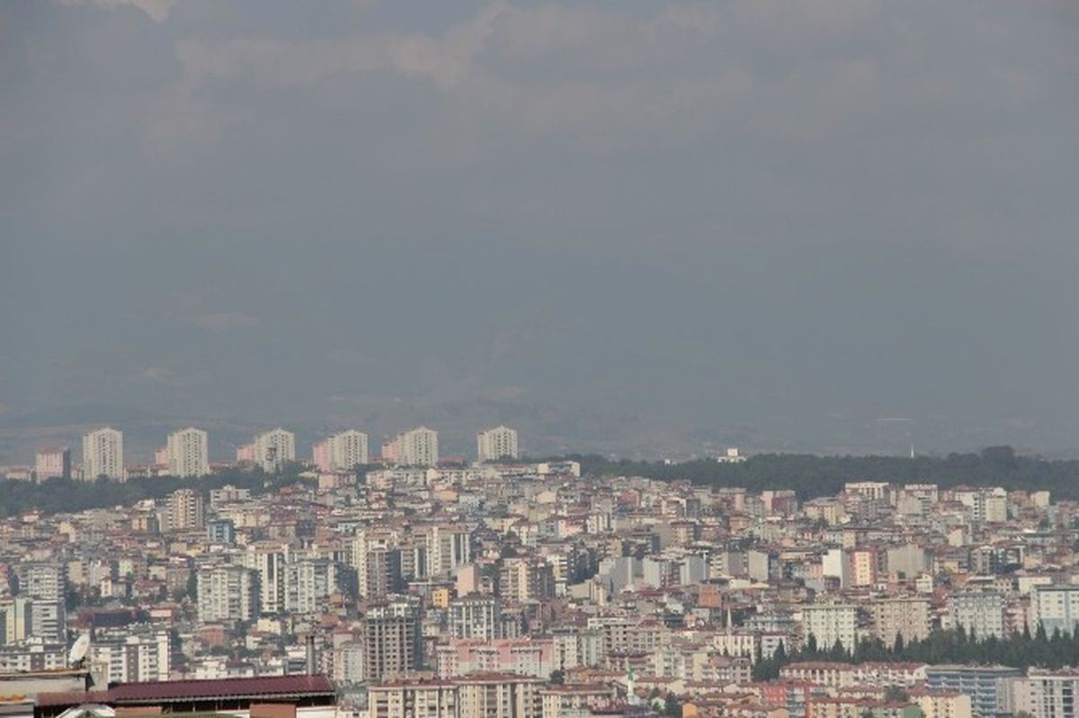 2016\'da 15 Emlakçı Kepenk Kapattı