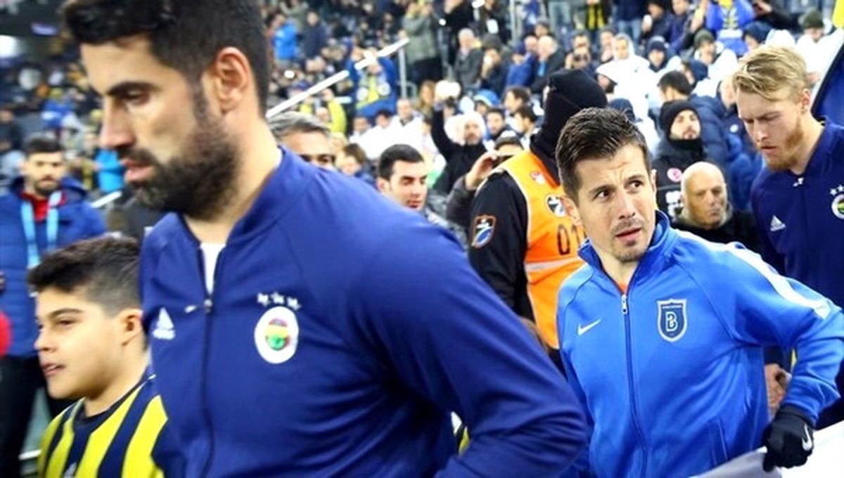 Ahmet Çakar\'dan Emre Belözoğlu İçin Olay Sözler
