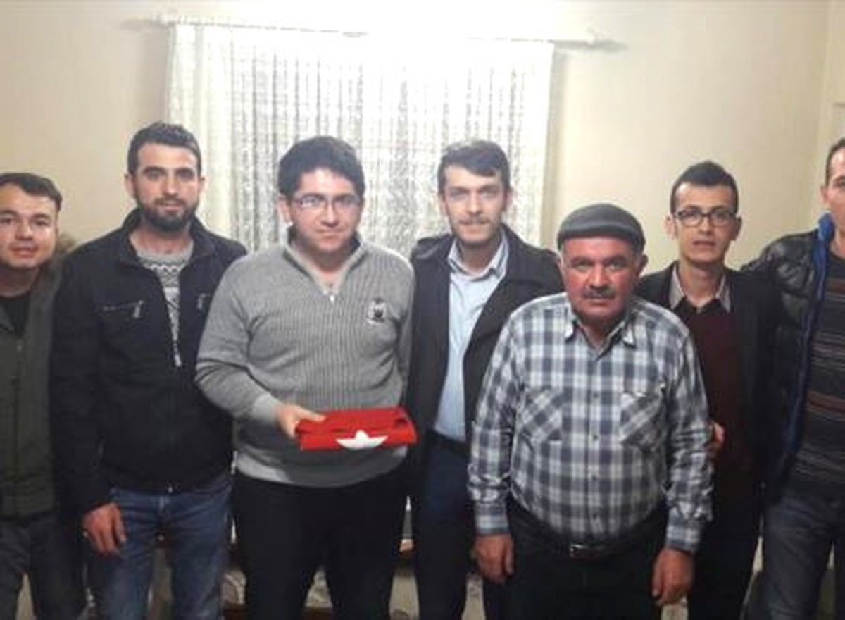 AK Parti\'li Gençlerden Gaziye Ziyaret