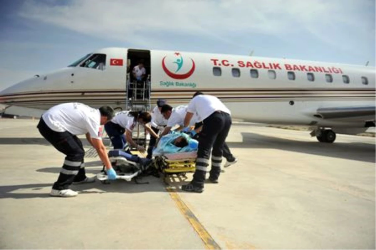 Ambulans Uçak Umredeki Hasta İçin Havalandı