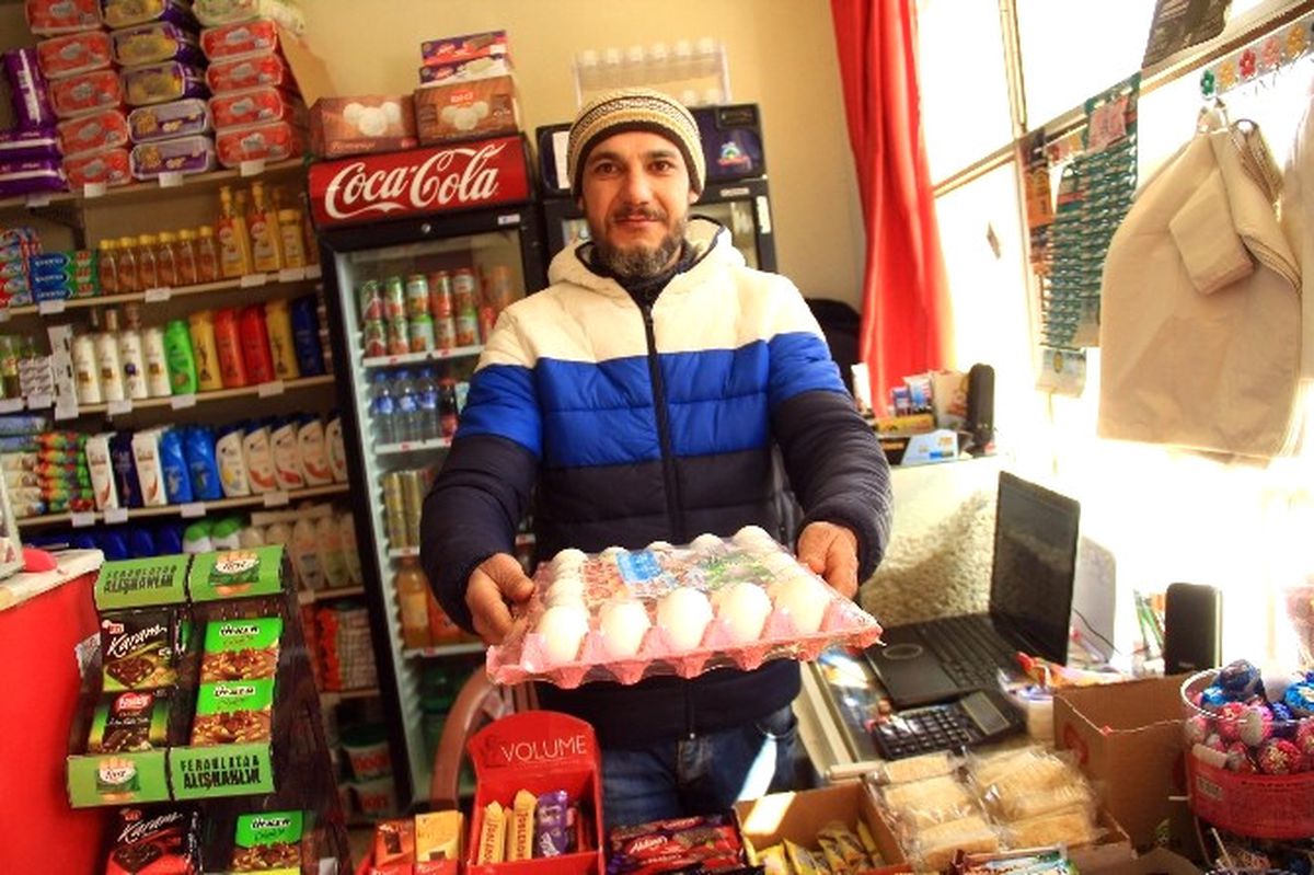 Borcunu Ödeyene Yumurta Bedava