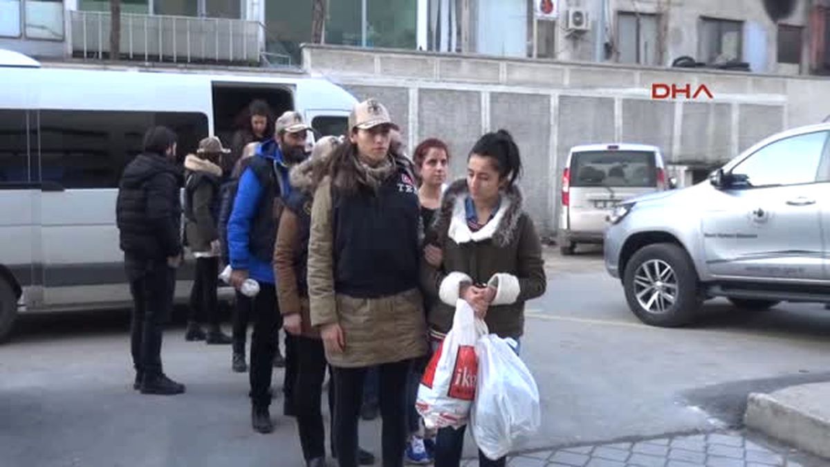 Bursa PKK Propagandası Yaptığı Iddia Edilen 7 Kişi Adliyede