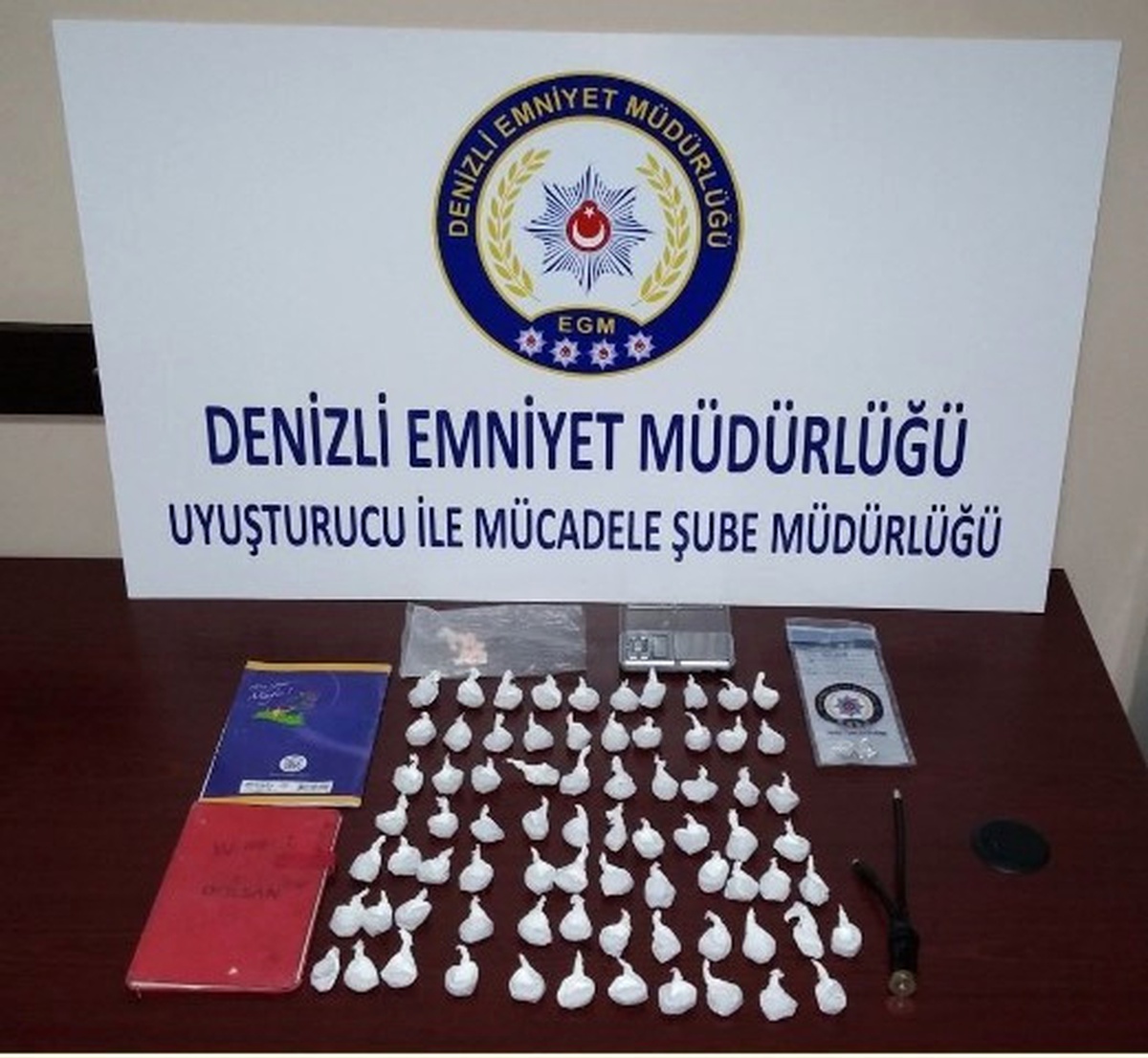 Denizli\'de Uyuşturucu Operasyonu: 2 Kişi Tutuklandı