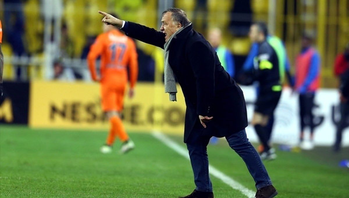 Dick Advocaat\'tan Transfer Açıklaması