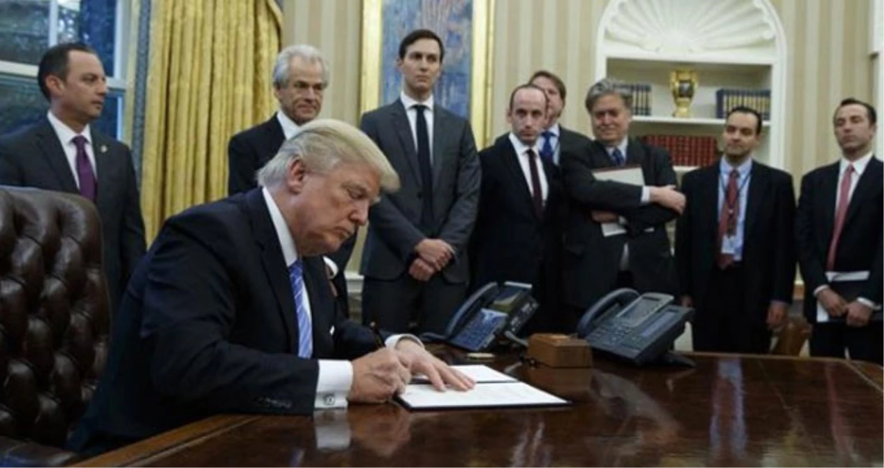 Trump, Kürtaja Desteği Bitiren ve Tüm İşe Alımları Durduran Genelgeleri İmzaladı