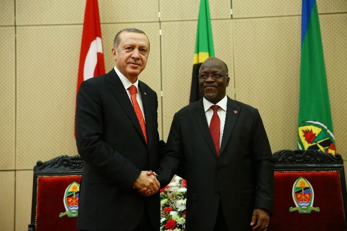 Erdoğan: "Dostlarımızı Bu Örgüt Hakkında Bilgilendiriyoruz"
