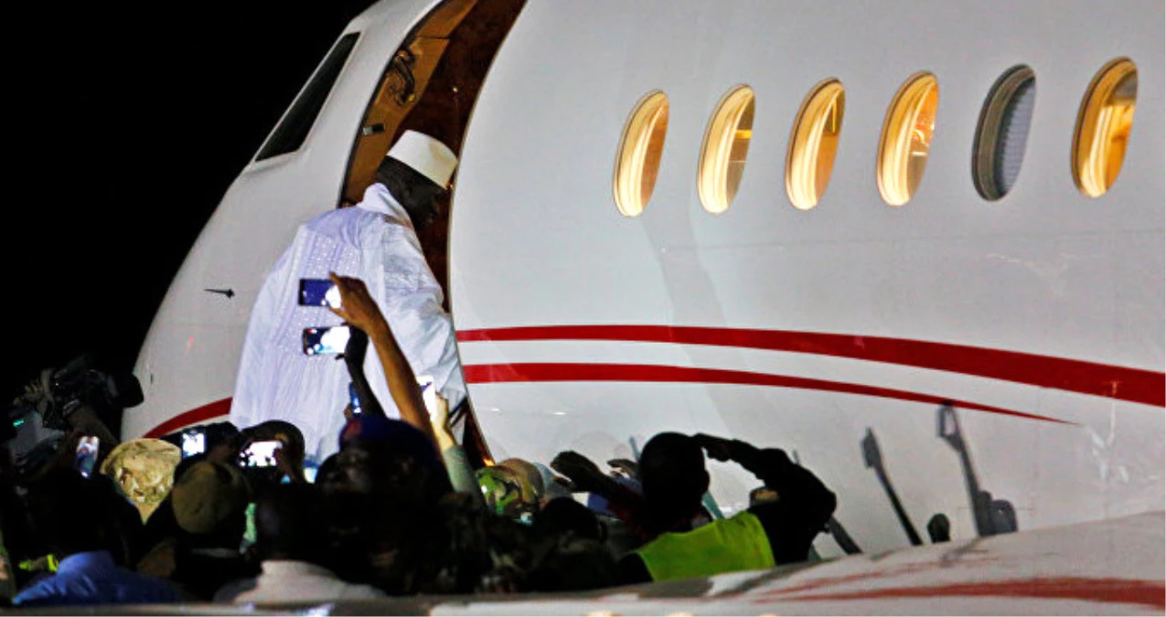 Gambiya\'nın Eski Lideri 11 Milyon Doları Yanında Götürmüş