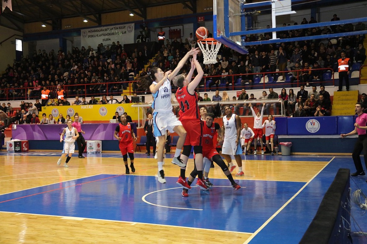 HBB Kadın Basketbol Takımı Botaş İle Mücadelesini 71-70 Kazandı