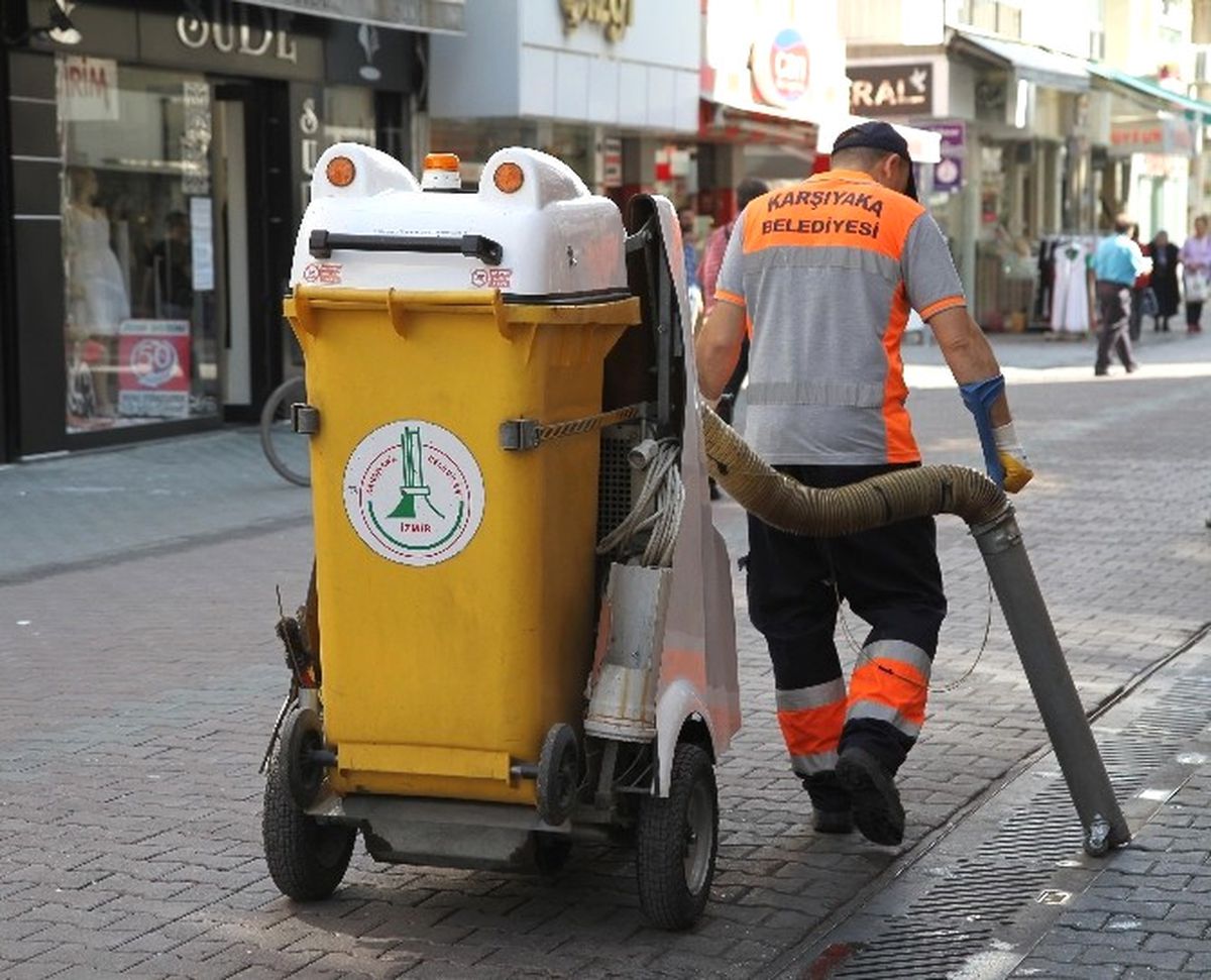 Hükümlüler Karşıyaka\'da Topluma Kazandırılıyor
