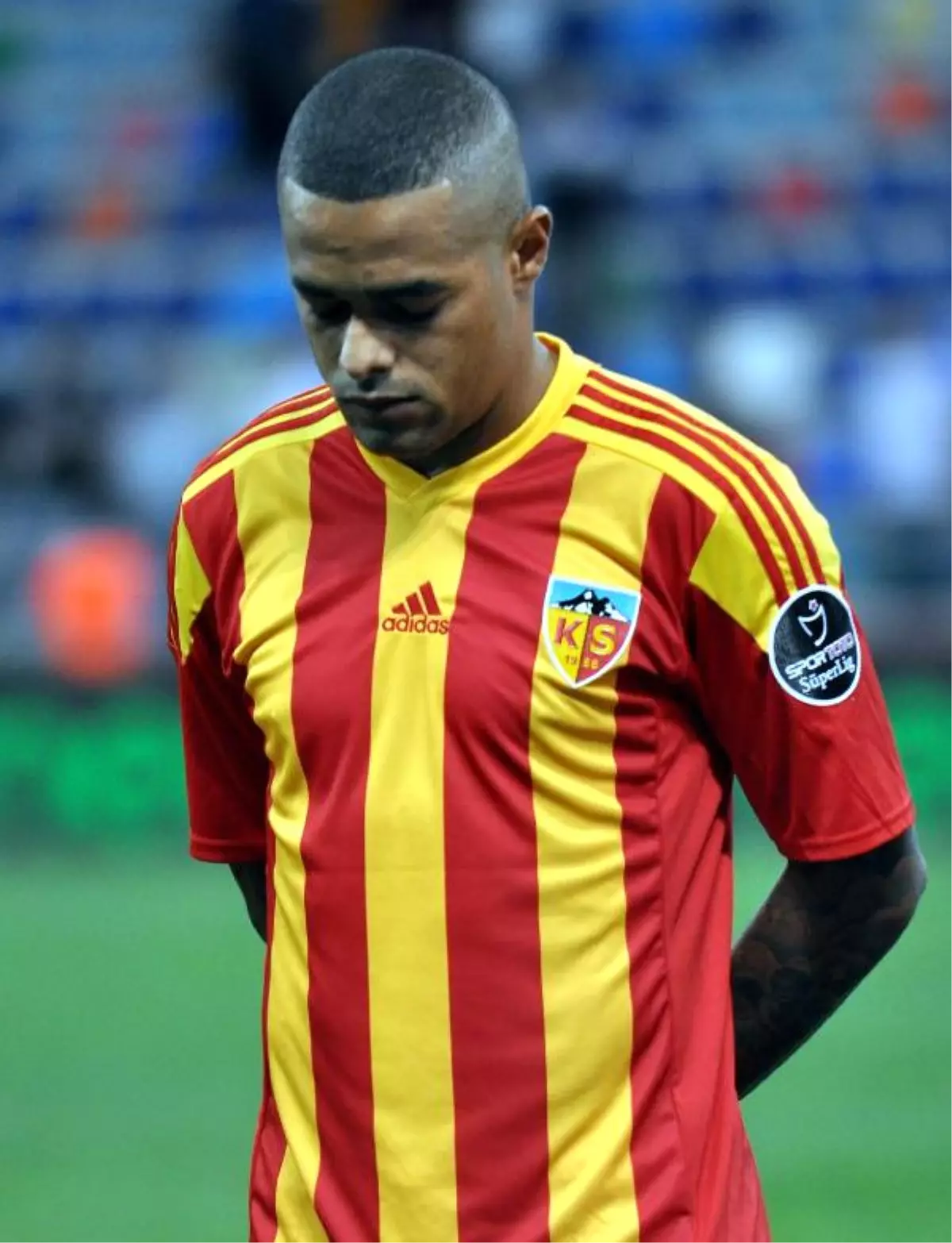 Kayserispor\'da Welliton Affedildi