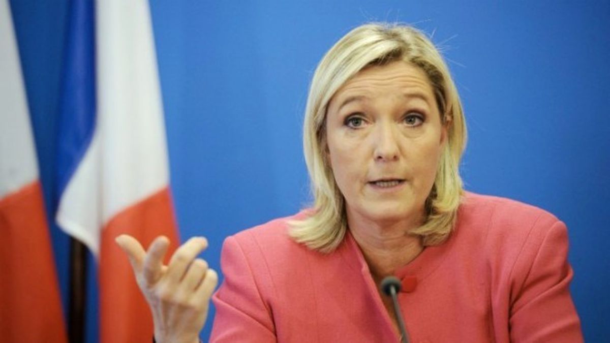 Le Pen\'den AB Çıkışı