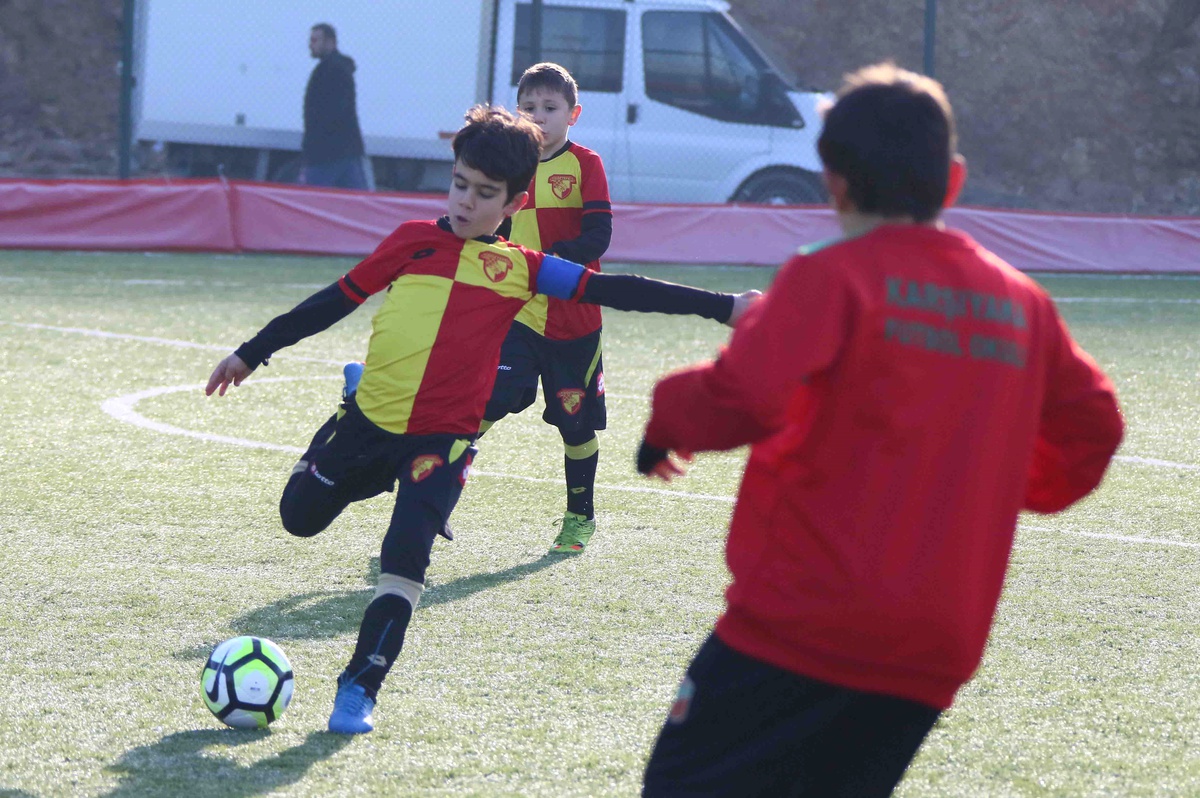 Şehit Fethi Sekin futbol turnuvası başladı