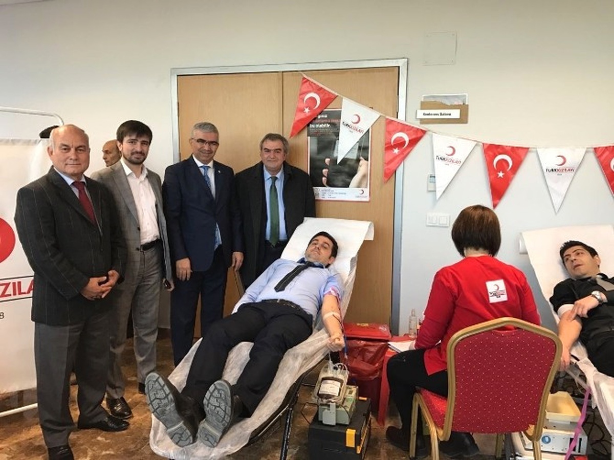 Tüik ve Çka Personelinden Kızılay\'a Kan ve Kök Hücre Bağışı