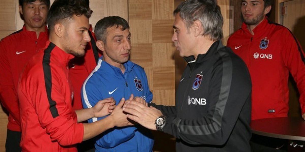 Yanal\'dan Zirve Vurgusu