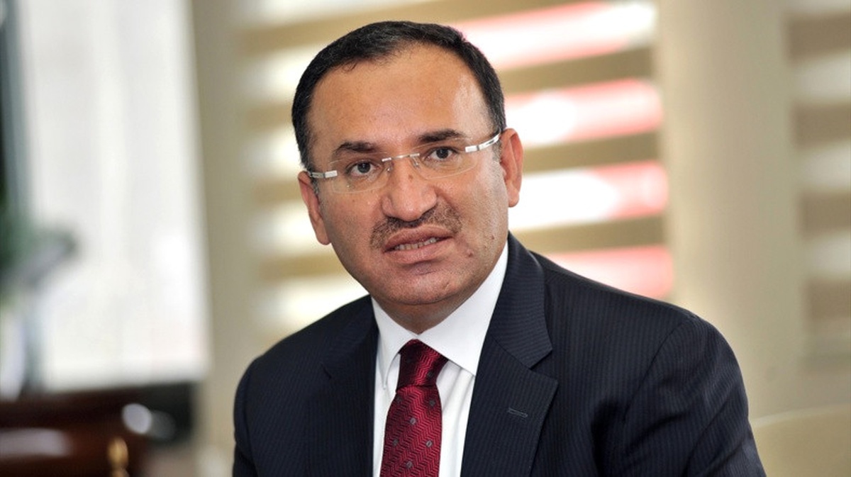 Bozdağ\'dan Anayasa Mahkemesi Açıklaması