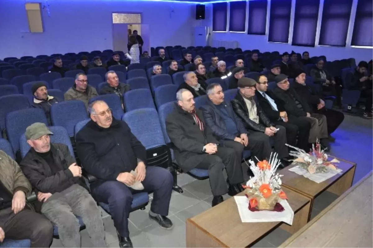 Bozüyük\'te Çiftçilere Zirai İlaçlama Semineri Verildi