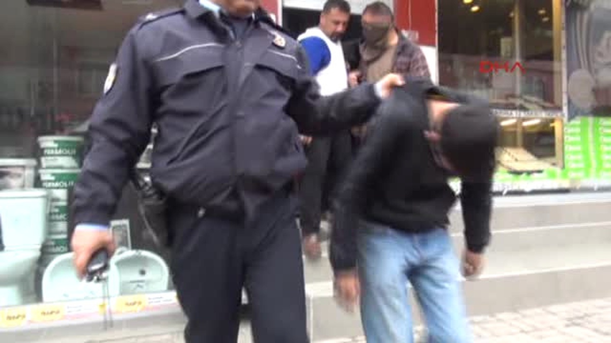 Cinayet Zanlıları Çatı Katında Yakalandı