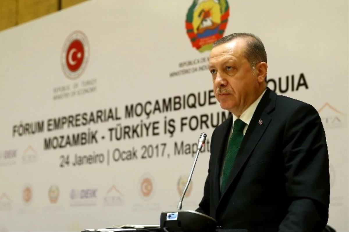 Cumhurbaşkanı Erdoğan: "Resmi Pasaportlar İçin Vizeler Kaldırıldı"