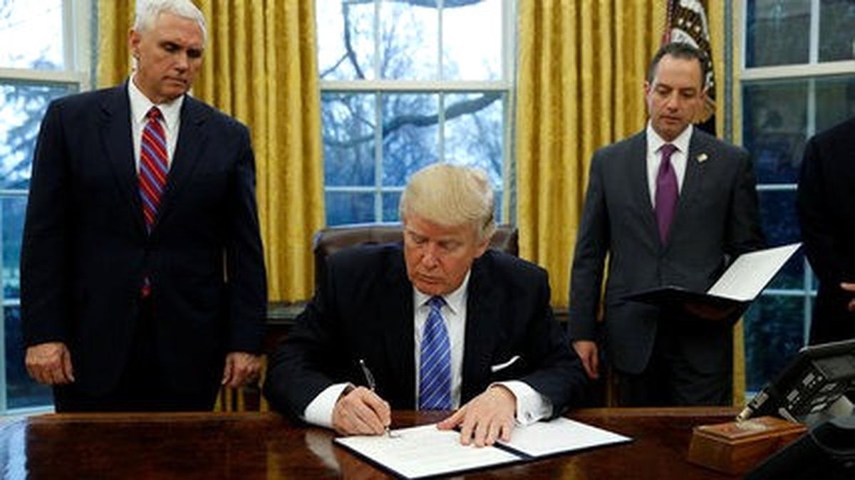 Donald Trump İlk İş Gününde Trans Pasifik İşbirliği\'nden Çekildi