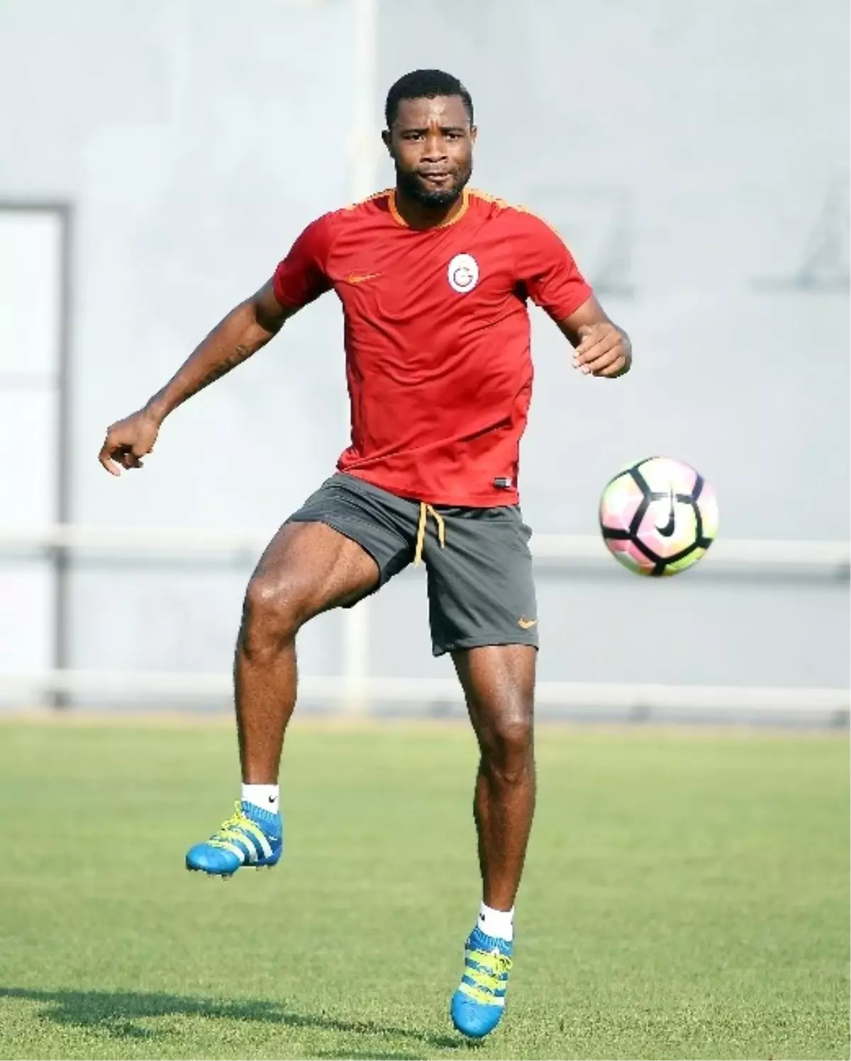 Galatasaray\'da Chedjou Affedildi