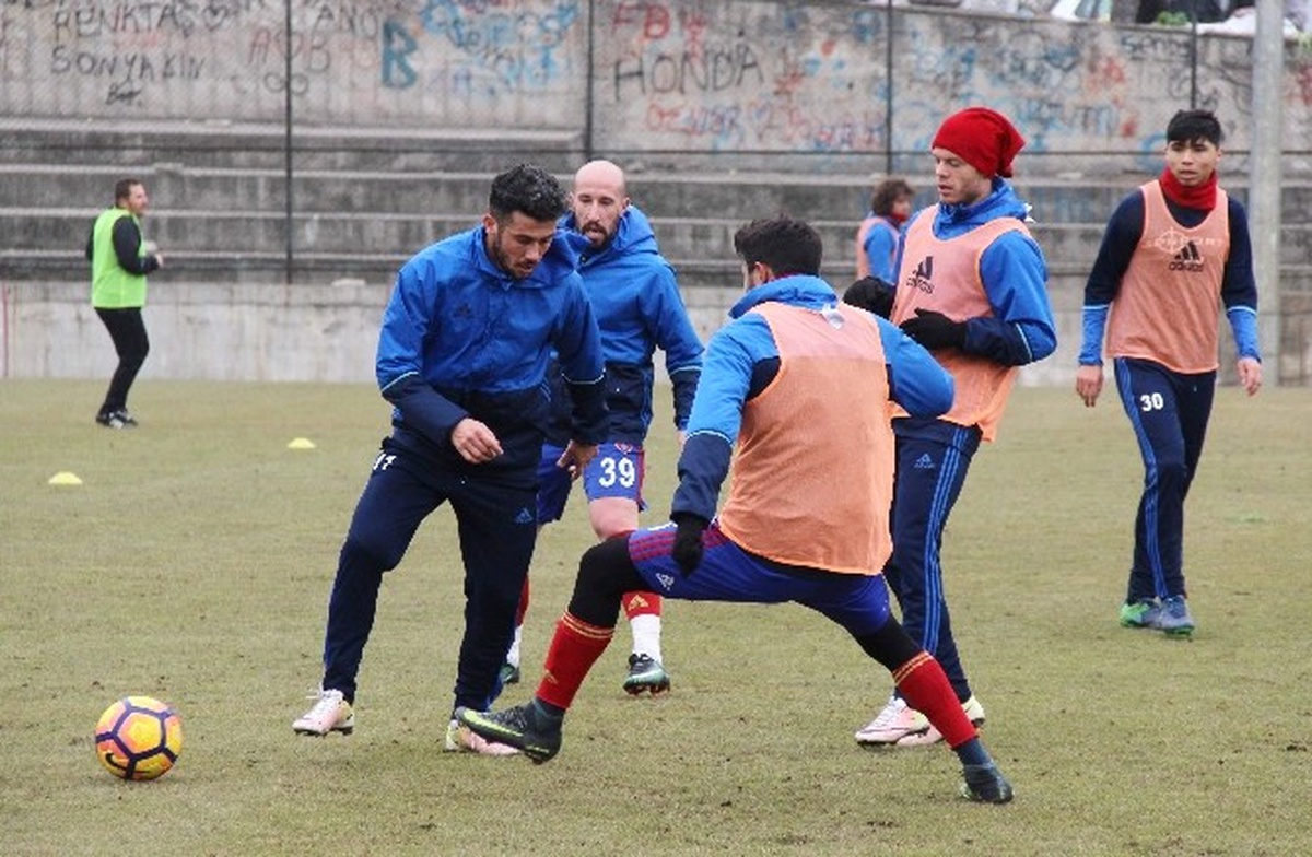 Kardemir Karabüskpor\'da Çaykur Rizespor Hazırlıkları Başladı
