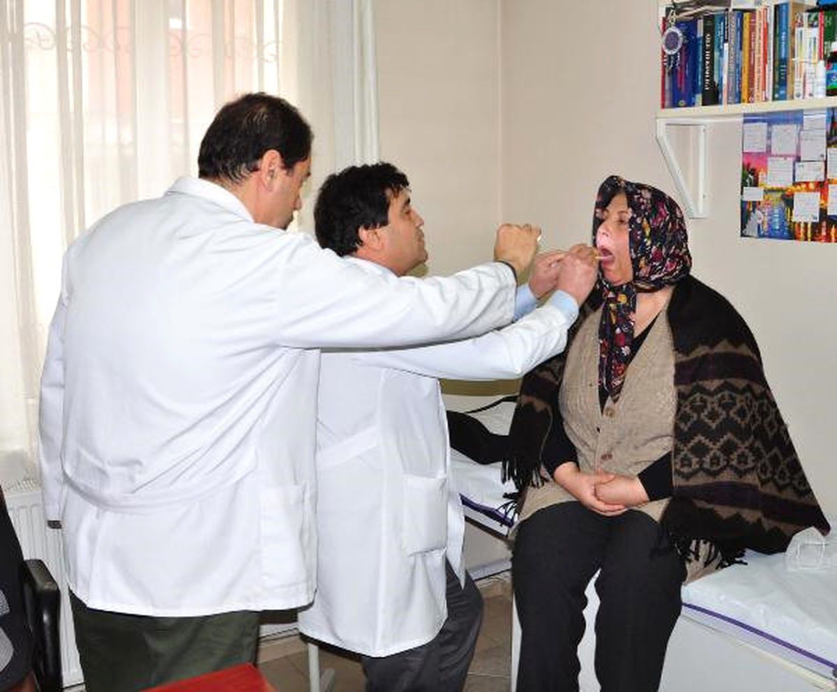 Manisa\'da Antibiyotik Kullanımını Azaltacak Uygulama Başladı