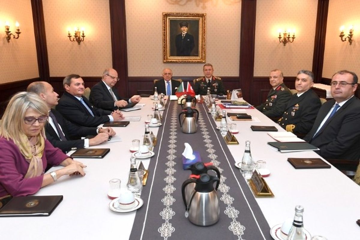 Orgeneral Akar\'ın Kabulü